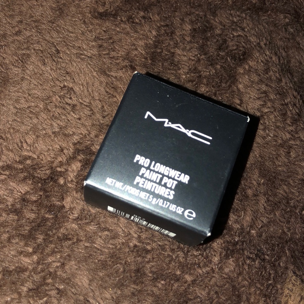 MAC Pro Longwear Paint Pot
